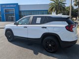 Used 2024 GMC Terrain SLE image 6