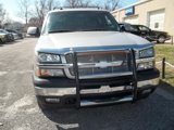 Used 2005 Chevrolet Avalanche Z71 w/ Sun And Sound Package image 3