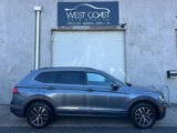 Used 2021 Volkswagen Tiguan SE w/ Panoramic Sunroof Package image 2