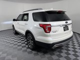 Used 2016 Ford Explorer Platinum image 3