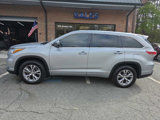 Used 2015 Toyota Highlander XLE image 2