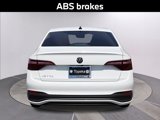 Used 2024 Volkswagen Jetta Sport image 5