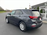 Used 2022 Chevrolet Equinox LS w/ LS Convenience Package image 3