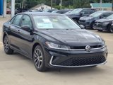 New 2025 Volkswagen Jetta SE image 2