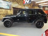 Used 2016 Jeep Wrangler Unlimited Sahara image 4