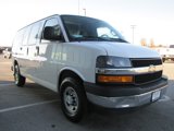 Used 2017 Chevrolet Express 2500 image 3