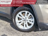 Used 2019 Jeep Cherokee Latitude Plus image 3