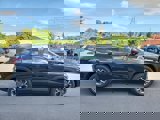New 2025 Chevrolet Trax LT w/ LT Convenience Package image 4