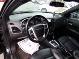 Used 2011 Chrysler 200 Limited image 6