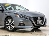 Used 2019 Nissan Altima 2.5 SV image 2