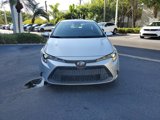 Used 2022 Toyota Corolla LE image 3