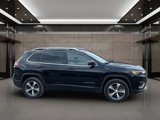 Used 2019 Jeep Cherokee Limited image 4