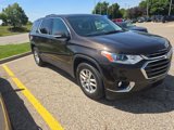 Used 2018 Chevrolet Traverse LT image 2