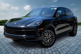 Used 2020 Porsche Cayenne image 2