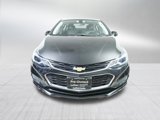 Used 2018 Chevrolet Cruze LT w/ Convenience Package image 2