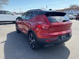 Used 2020 Volvo XC40 T5 R-Design w/ Protection Package Premier image 4