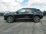 Used 2025 Chevrolet Trax LT w/ LT Convenience Package image 2