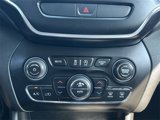 Used 2019 Jeep Cherokee Latitude Plus w/ Comfort/Convenience Group image 5