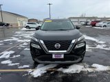Used 2021 Nissan Rogue SV image 2