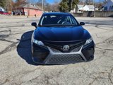 Used 2020 Toyota Camry SE image 2