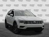 Used 2021 Volkswagen Tiguan SE w/ Panoramic Sunroof Package image 2