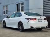 Used 2022 Toyota Camry SE image 4