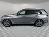 Used 2024 BMW X7 xDrive40i image 3