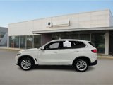 Used 2022 BMW X5 xDrive40i w/ Premium Package image 2