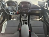 Used 2022 Kia Soul LX image 3