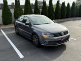 Used 2016 Volkswagen Jetta Sport image 3