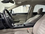 Used 2020 Ford Fusion SE image 4
