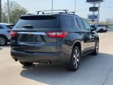 Used 2021 Chevrolet Traverse LT w/ LT Premium Package image 3