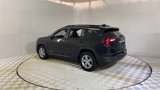 Used 2022 GMC Terrain SLE w/ Driver Convenience Package image 6