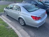 Used 2005 Toyota Avalon XLS image 4