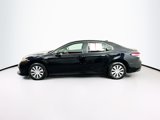 Certified 2019 Toyota Camry LE image 5