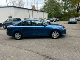 Used 2017 Volkswagen Jetta S image 3