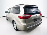 Used 2015 Toyota Sienna LE image 5