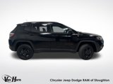 Used 2023 Jeep Compass Trailhawk image 2