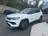 Used 2022 Jeep Compass Limited image 3