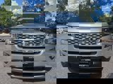 Used 2017 Ford Explorer Platinum image 2