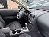 Used 2013 Nissan Rogue SV w/ Premium Pkg image 4