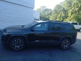 Used 2021 GMC Acadia SLE w/ Elevation Edition image 6