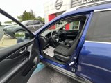 Used 2017 Nissan Rogue SV w/ SV Premium Package image 4