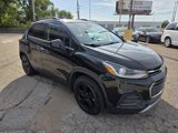 Used 2020 Chevrolet Trax LT w/ LT Convenience Package image 3