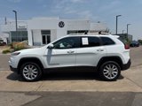 Used 2016 Jeep Cherokee Limited image 2