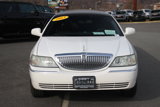 Used 2003 Lincoln Town Car Executive image 2