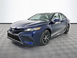 Used 2021 Toyota Camry SE w/ Blackout Package (TMS) image 3