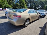 Used 2011 Toyota Camry image 2