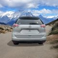Used 2015 Nissan Rogue SV image 4