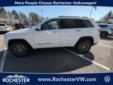 Used 2018 Jeep Grand Cherokee Limited image 3